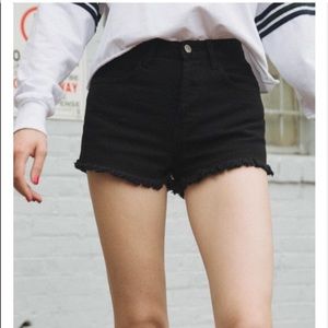 TRADE FOR @HALDZ Brandy Melville shorts